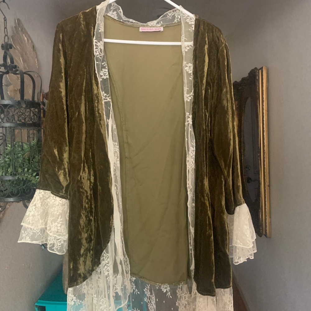 Marikka Nak velvet and lace jacket